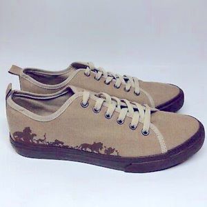 Disney The Lion King Character Silhouettes Canvas Sneakers, Men Size 11l